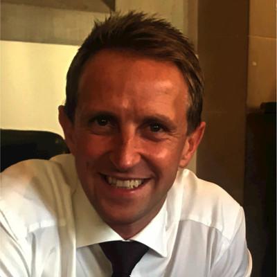 Chris Seaman | MACROBOND Financial | Fintech Finance