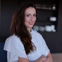 Tanya Slavova | Sales Director SMB at Aiia | Fintech Finance