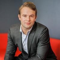 Tom Davies