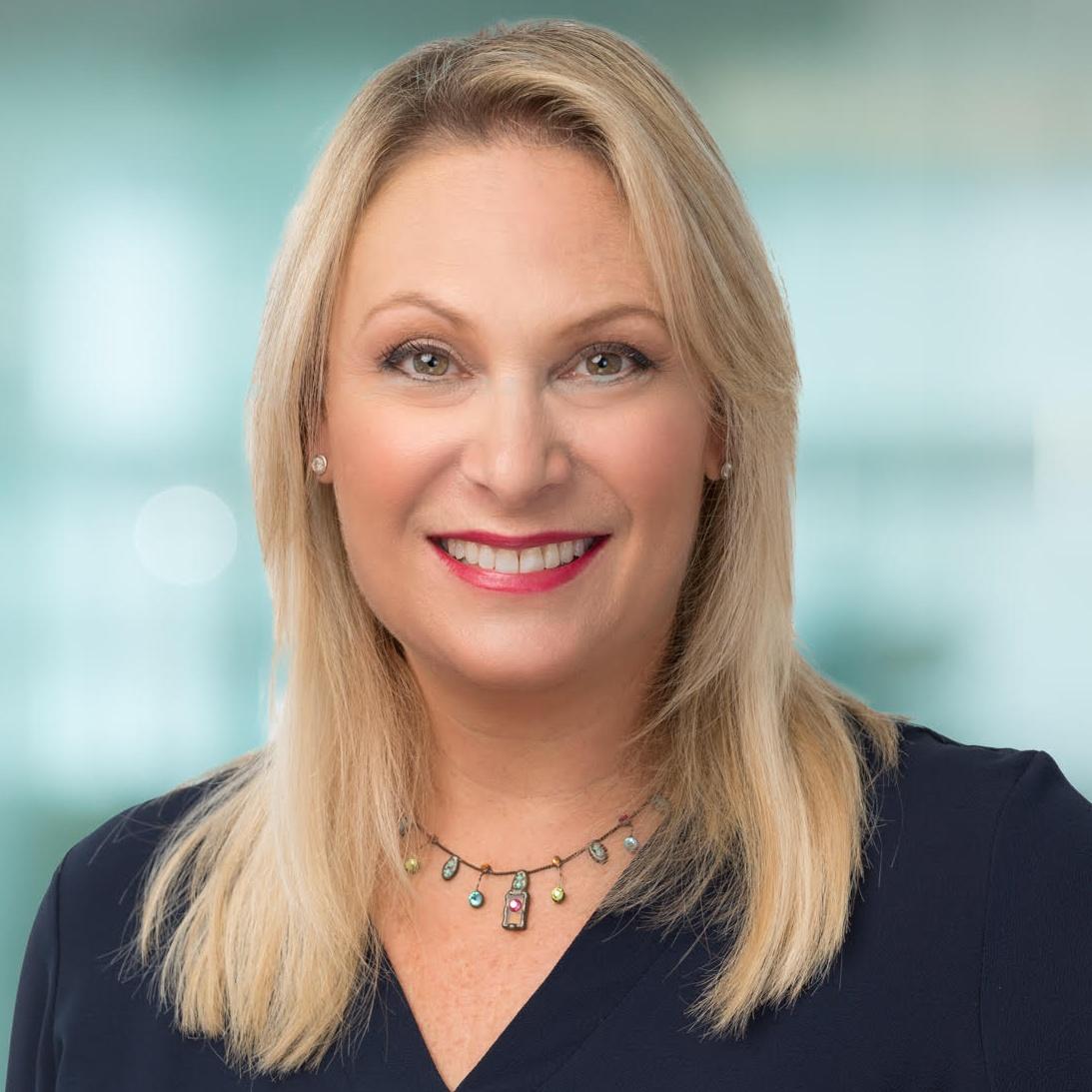 Julie Shafiki | Chief Marketing Officer at Novidea | Fintech Finance