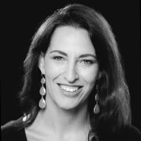 Stacey Sterbenz | General Manager, Global Commercial Services UK at American Express | Fintech Finance