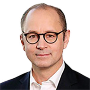 Philipp Baecker, Expert at Bain & Company | Fintech Finance