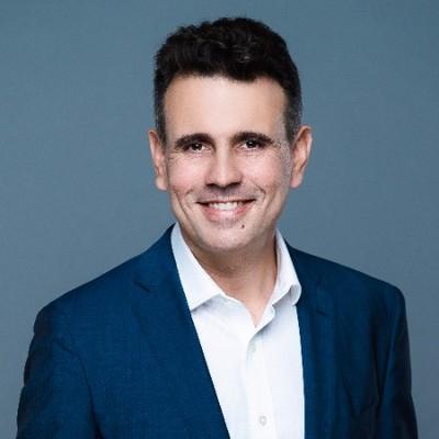 Julien Victor | CEO Prima Solutions | Fintech Finance