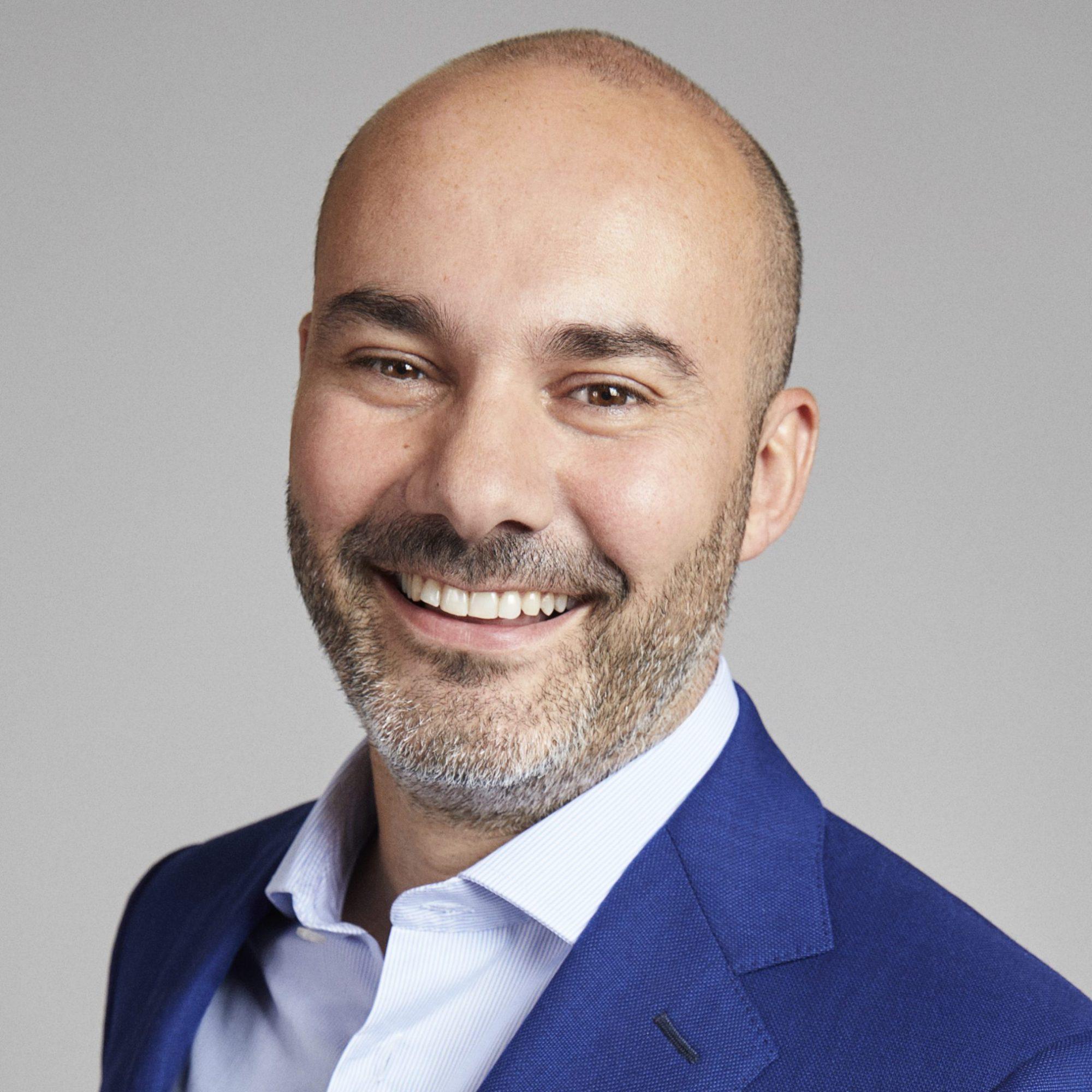 Yanni Pipilis | Managing Partner at SoftBank Investment Advisers | Fintech Finance