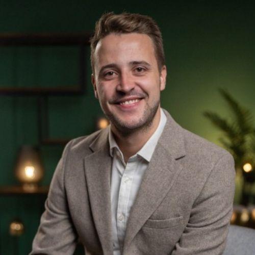 Elliot Fielding