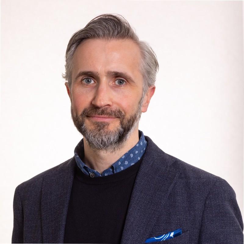 Gavin Hewitt