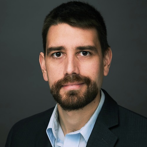 Dr Adam Lowe