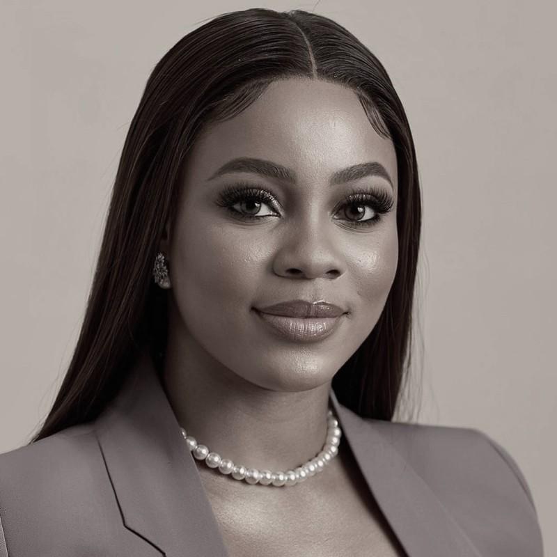 Stella Elele