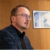 Dirk Bullmann
