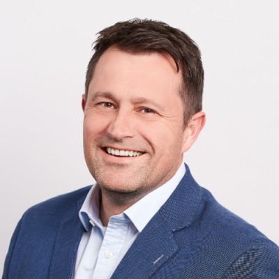 Simon Lyons